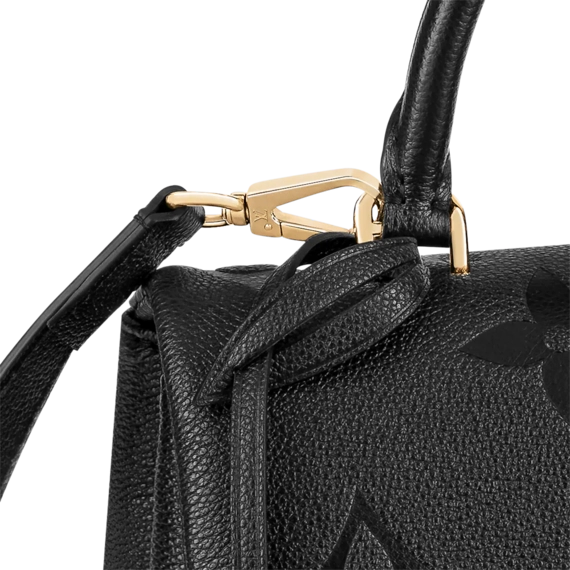 Women's designer fashion - the Louis Vuitton Madeleine MM now available online!