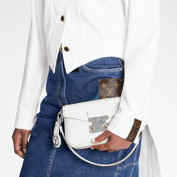 Shop the Latest Women's Louis Vuitton Swing On Sale