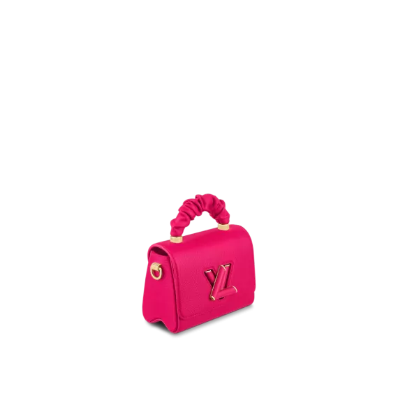 Refresh your wardrobe with the Bolsa Twist MM, the perfect women's fashion item.