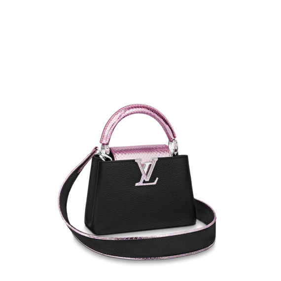 Shop Women's Bolsa Capucines Mini at Discount