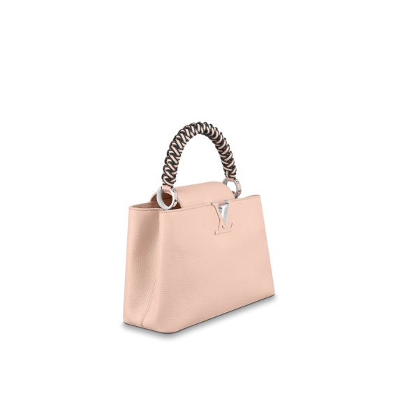 Fashionista Alert! Women's Capucines MM Bag is On Sale!