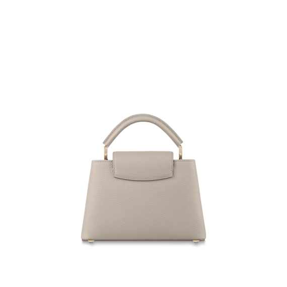 Get the Designer Bolsa Capucines BB for Women's