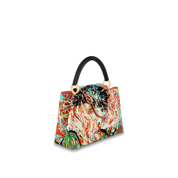 Shop Fashion Designer Bolsa Capucines MM for Women