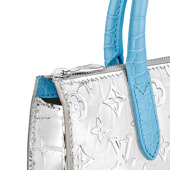 Get the Latest Women's Louis Vuitton Sac Plat Messenger - Discounted Prices!