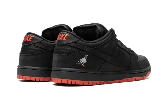 SB Dunk Low TRD QS - Black Pigeon