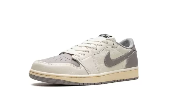 Air Jordan 1 Low OG - Atmosphere Grey