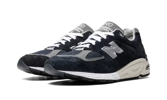 990V2 - Navy/White