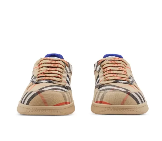 Box checked beige sneakers